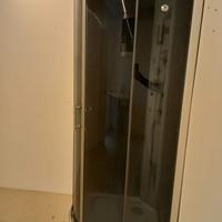 Box doccia 90x90  con idromassaggio e cromoterapia