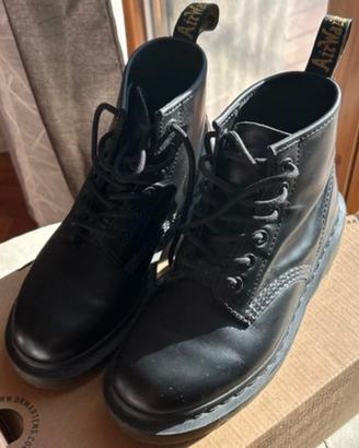 Dr martens 101