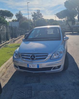 Mercedes Bclass