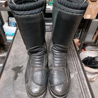 stivali moto 42 e guanti moto 