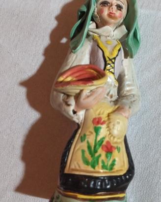 Statuina ceramica sarda