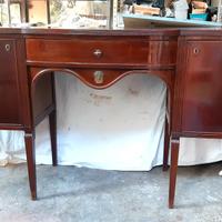 Scrittoio/credenza georgiano stile inglese in moga