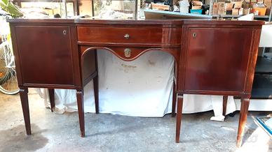 Scrittoio/credenza georgiano stile inglese in moga