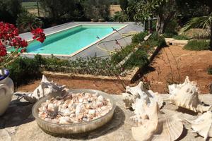 Villa vista mare con piscina giardino ugento ( le)