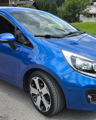 KIA Rio 3ª serie - 2012