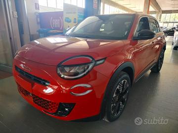 FIAT 600 Hybrid 110cv DCT MHEV La Prima km0