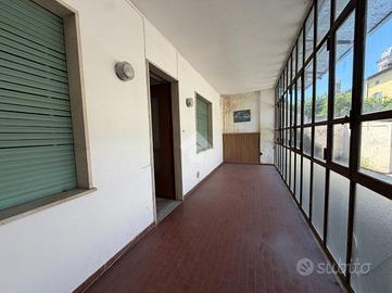 5 LOCALI A VEROLANUOVA