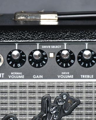 Ampli Fender chitarra 15W