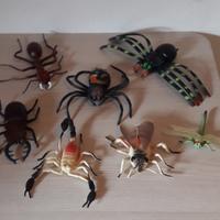 Giochi, insetti collezionabili giganti, tutti top