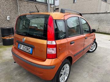 FiIAT PANDA 1.2 BENZINA EURO4 SPECIALE BICOLORE