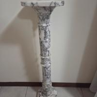 colonna in marmo