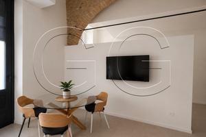 Centrale, Mobiliato con arredo nuovo