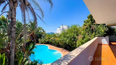 VILLA SINGOLA A FORMIA