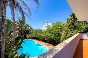 VILLA SINGOLA A FORMIA