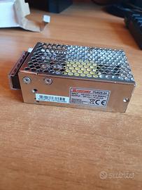 Alimentatore compatto Alphatronics PU025-24