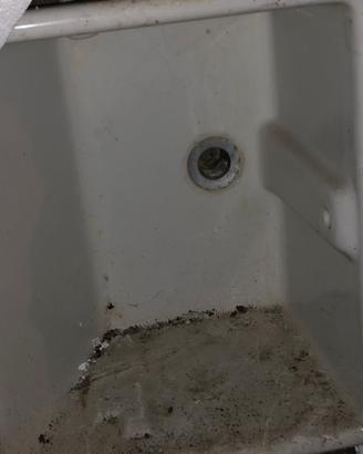 Lavatoio in ceramica