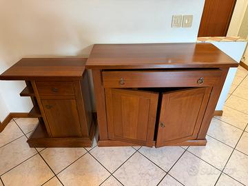 Coppia mobili in legno stile classico