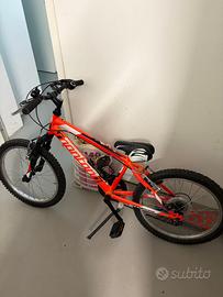 BICICLETTA MTB