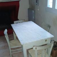 Tavolo con piano in marco + 4 sedie anni 40/50