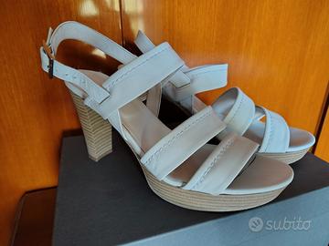 Sandali Nero Giardini bianchi con plateau