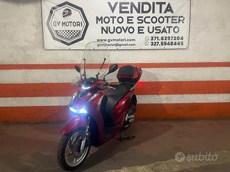 Scooter 150 Vendita in Moto e scooter