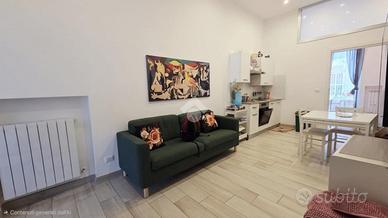 3 LOCALI A BARI