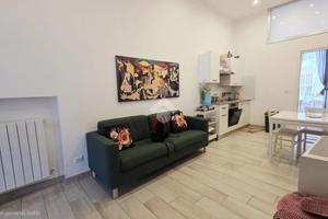3 LOCALI A BARI