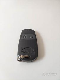 Telecomando per cancelli elettrici a due tasti