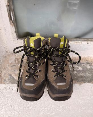 Scarponcino trekking bambino misura 28