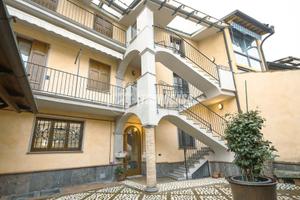 SOLUZIONE INDIPENDENTE IN CENTRO STORICO!