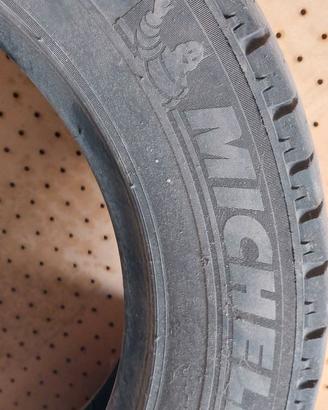 5 Pneumatici michelin Agilis  175 75 R16C 101/99R