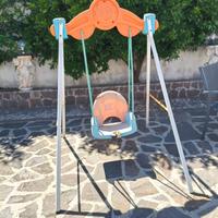 altalena bambini piccoli