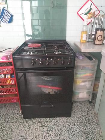 Cucina a gas con forno elettrico
 in vendita a Castelbottaccio
