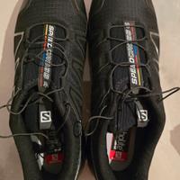 Salomon Trail Running - Total Black