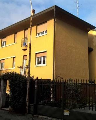 Appartamento di 70 m² con 2 locali e box auto a Bu
