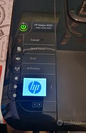 Stampante multifunzione HP Deskjet 3050