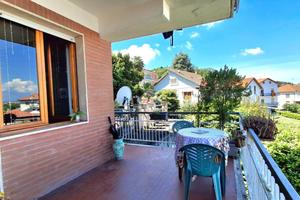 4 LOCALI A CASTIGLIONE TORINESE