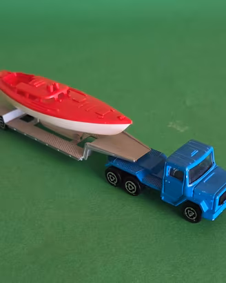 Camion Scania con rimorchio Barca Majorette 1/100