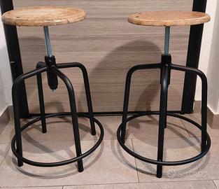 Coppia di sgabelli vintage regolabili in altezza
