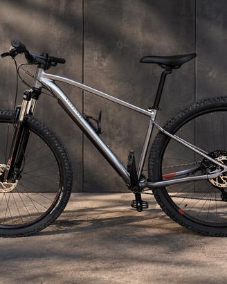 Mtb rockrider explorer st520