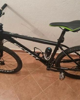 BICICLETTA MTB SCOTT