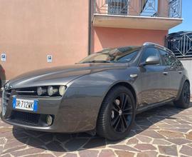 ALFA ROMEO 159 1.9 JTDm 16V Sportwagon TI