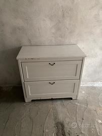Mobile bianco in legno con due cassetti