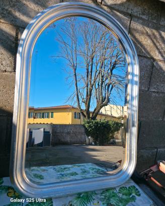 specchiera ovale con cornice in stile antico