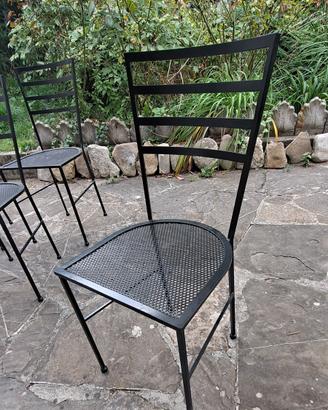 Sedie da pranzo in ferro laccato nero in stile Gio