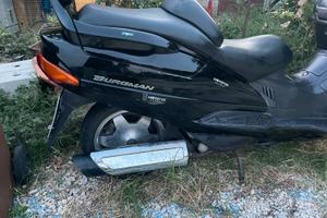 Scooter 250 cc suzuky