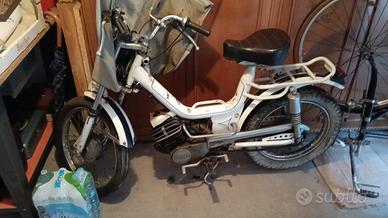 Motorino d'epoca Oscar College 1981