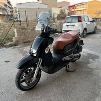 Aprilia Scarabeo 400 ie 2008