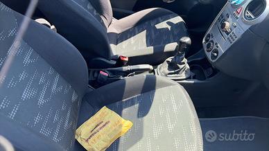 Opel corsa 1.3