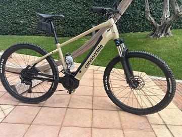 MTB  Cannondale Neo 4 Trial